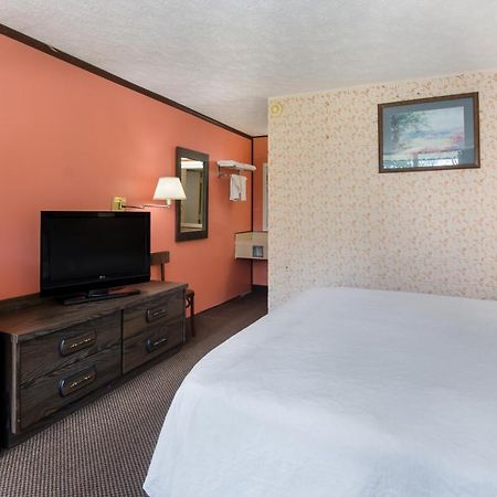 Americas Best Value Inn Wytheville Eksteriør bilde