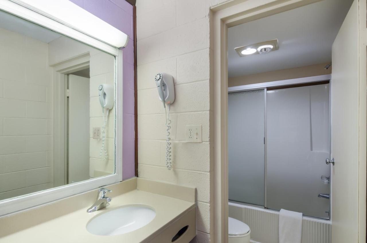 Americas Best Value Inn Wytheville Eksteriør bilde